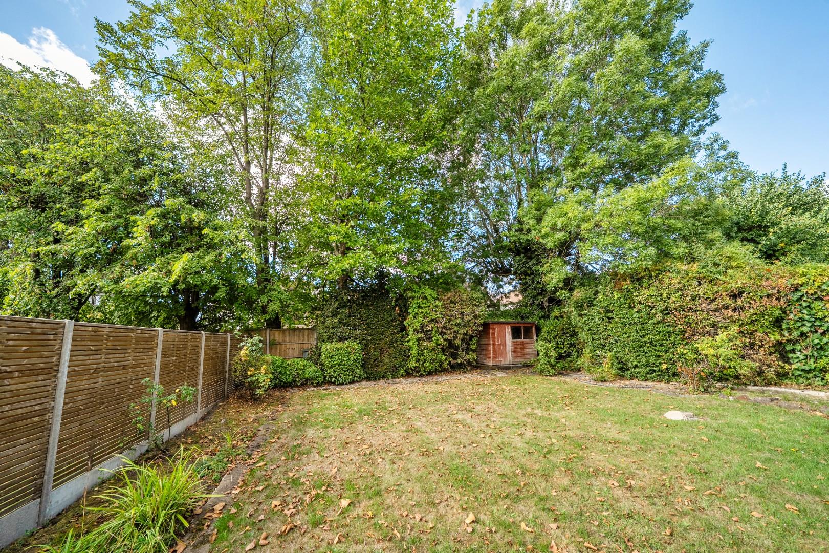 Lawrence Court, Mill Hill, NW7, London